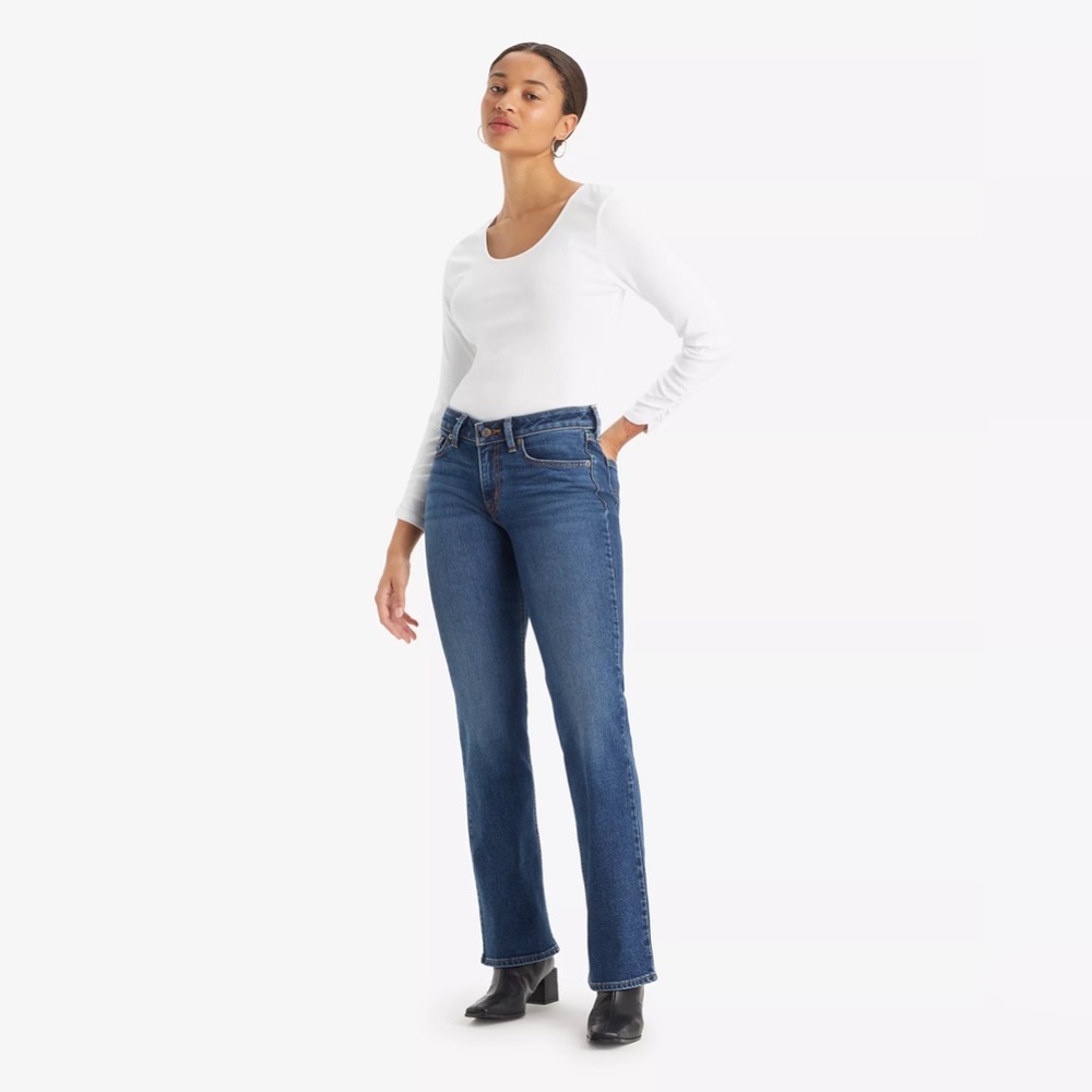 Levi’s Blue 518 Superlow Rise Bootcut Denim Jeans Women’s Size 6 or Junior 9
